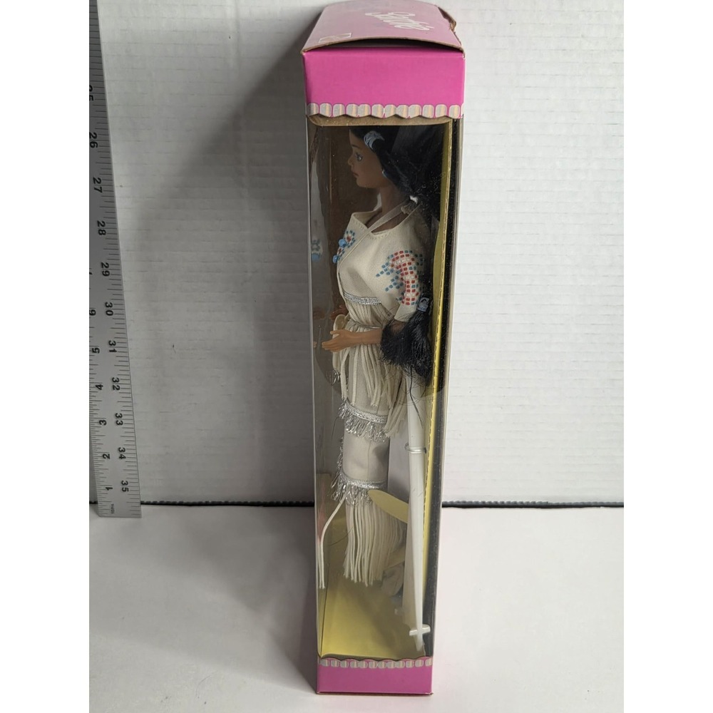 Native American Barbie Dolls of the World 1992 Special Edition NIB - Picture 2 of 6